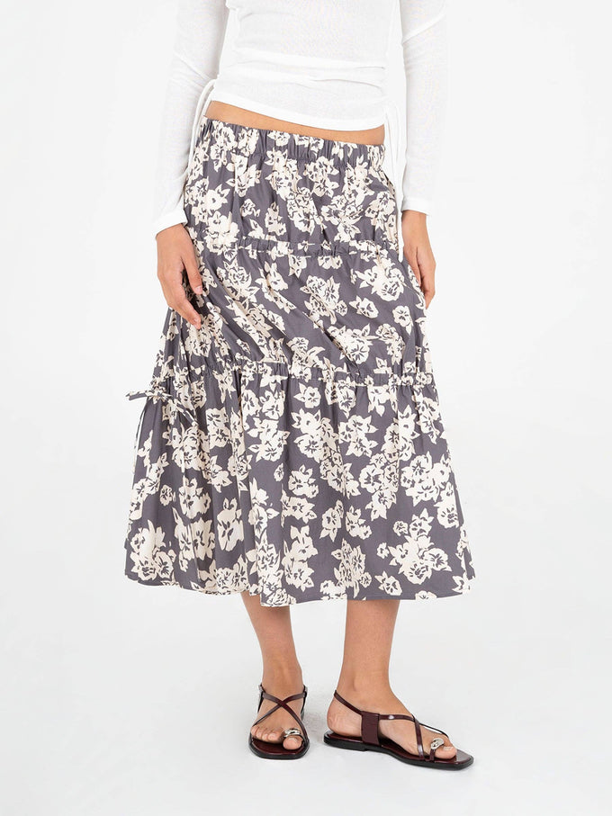 Gonna lunga floreale Seraphine con lacci arricciabili