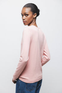 Maglione rosa in maglia rasata con girocollo