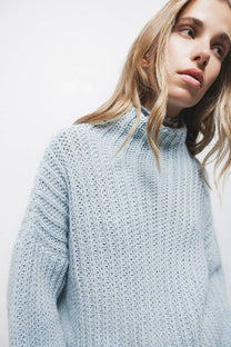 Maglione dolcevita a maglia grossa