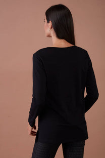 Blusa nera con stelle glitter e scritta