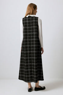 Abito gilet in tweed a quadri con colletto a camicia