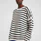 Maglione oversize a righe bianche e nere