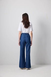 Pantaloni in denim leggero a vita alta con coulisse