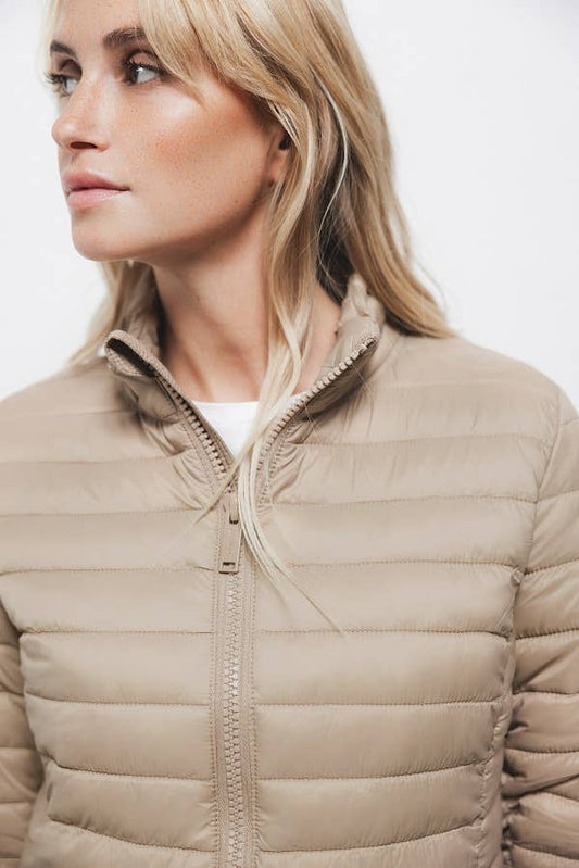 Giacca Piumino Leggera Trapuntata Beige con Collo Alto