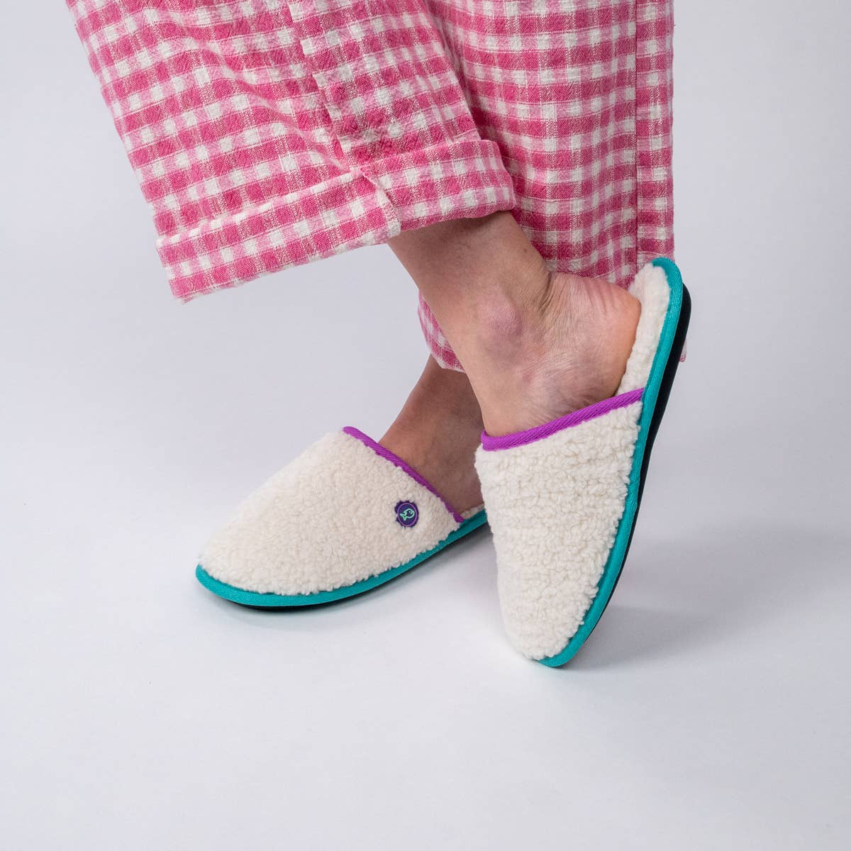 Pantofole in sherpa con bordi viola