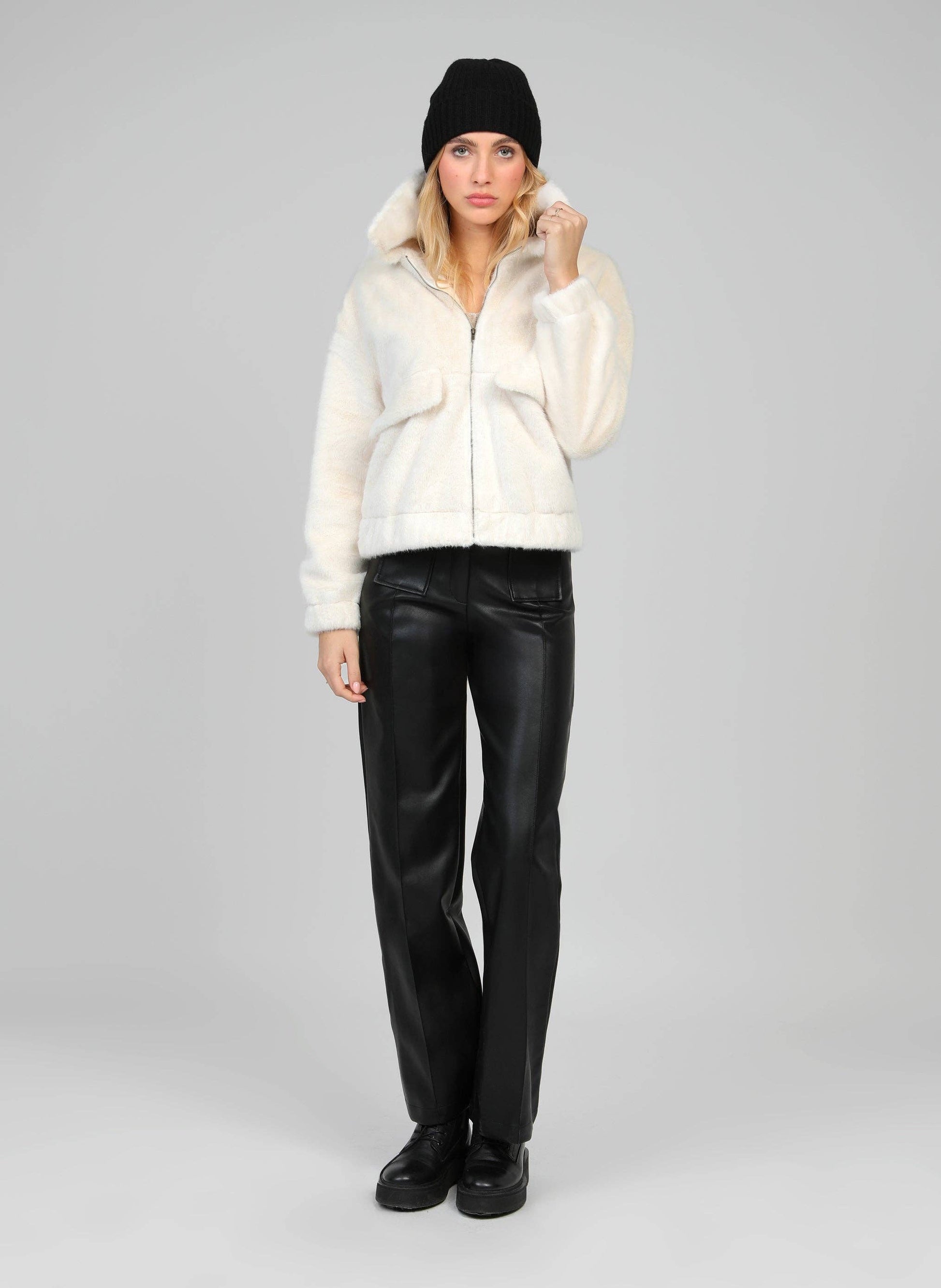 Giacca Candice in pelliccia sintetica con zip