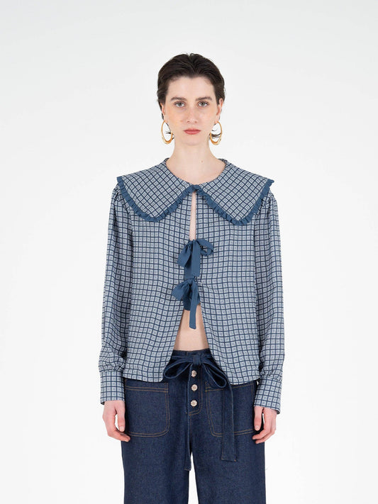 Blusa tartan romantica con maxi colletto e fiocchi