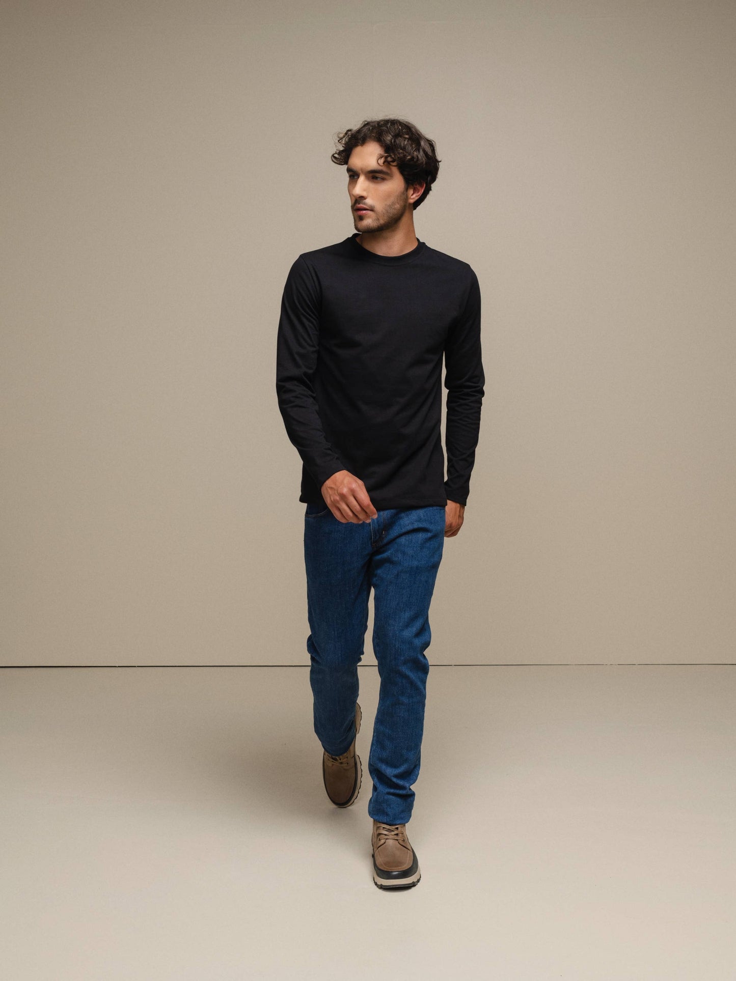 Maglia uomo girocollo a manica lunga in cotone e poliestere