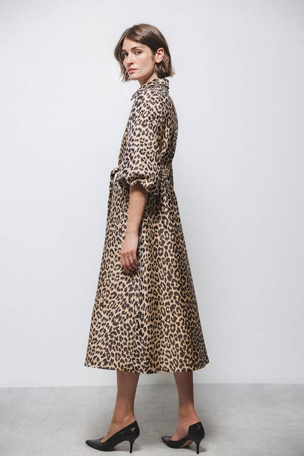 Abito chemisier animalier con cintura