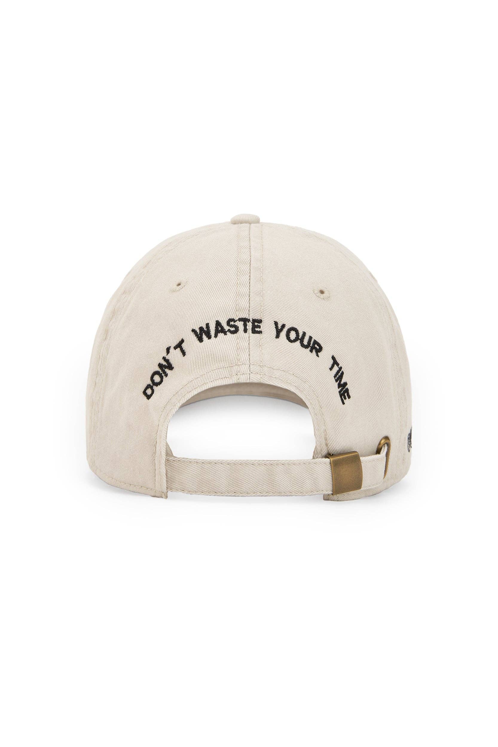 Cappellino ricamato Life’s Too Short in cotone biologico