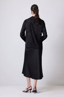 Blusa in raso jacquard nera