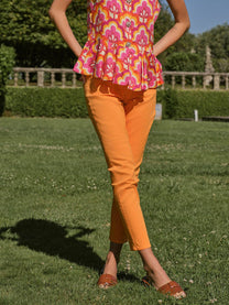 Pantaloni in cotone stretch con applicazioni