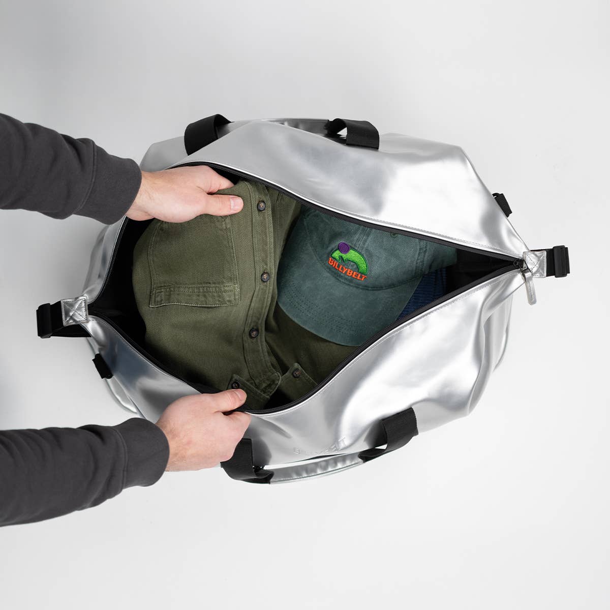Borsa da viaggio duffle argento metallizzata