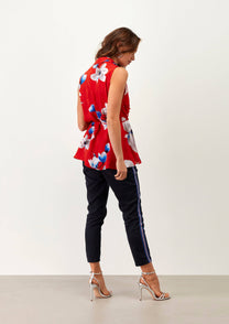 Blusa rossa floreale con cintura