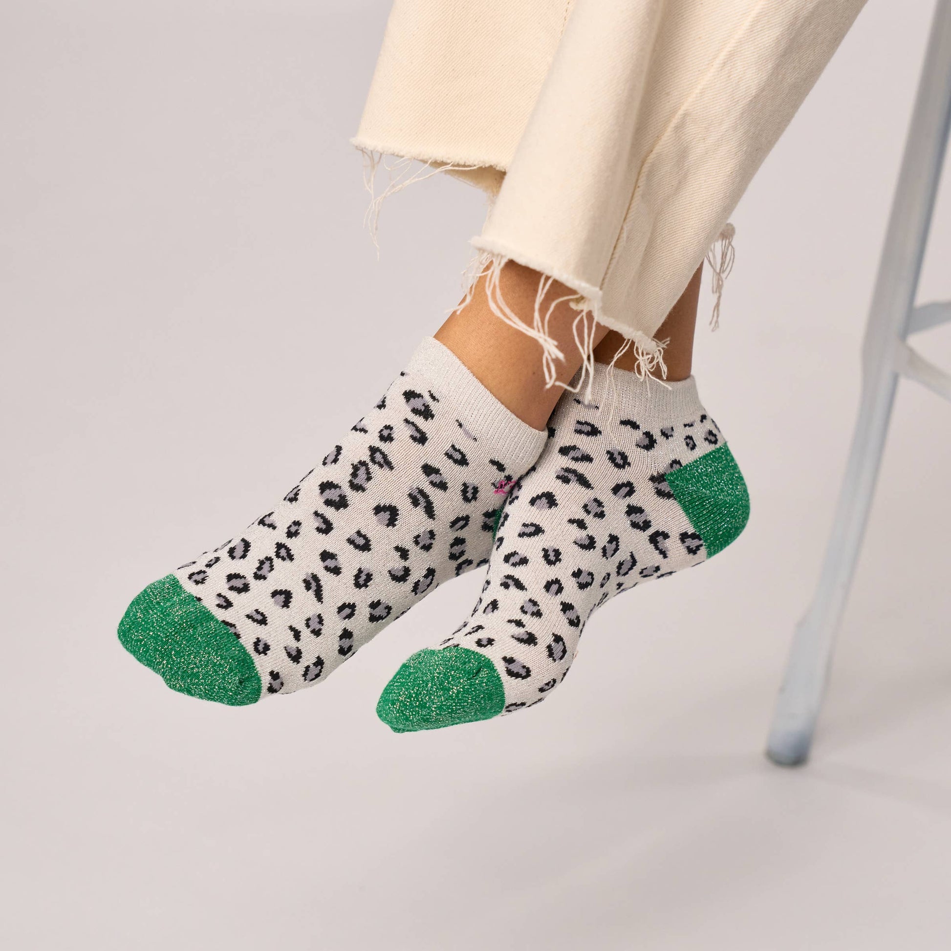 Calzini corti leopardati glitter in cotone pettinato bianco e verde