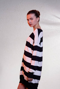Cardigan oversize a righe in maglia fine