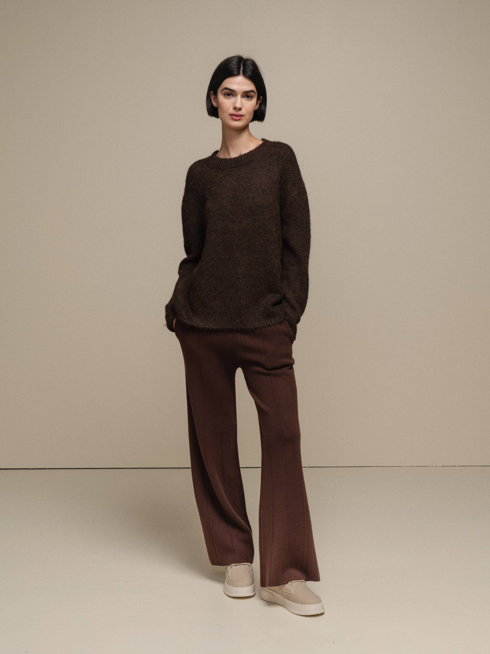 Pantaloni a zampa beige da donna
