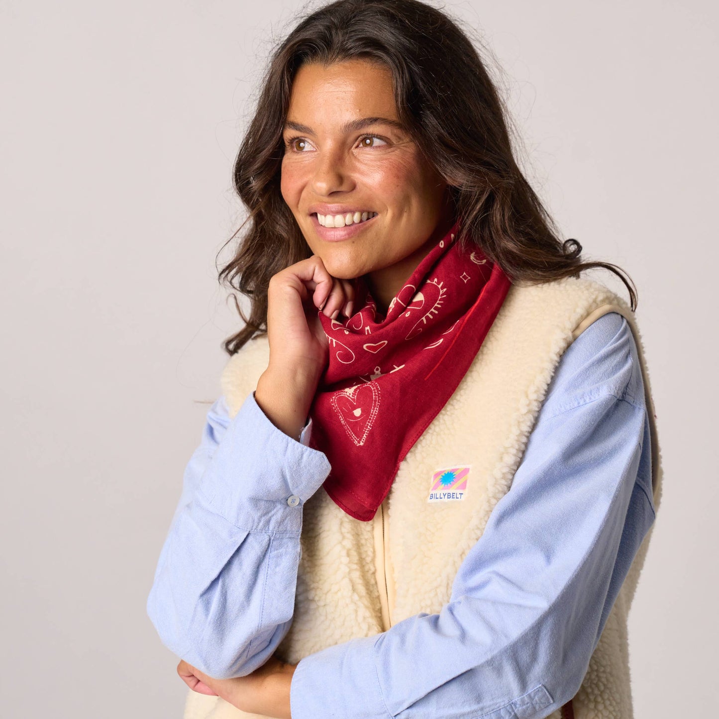 Foulard piccolo in cotone biologico con stampa grafica rosso