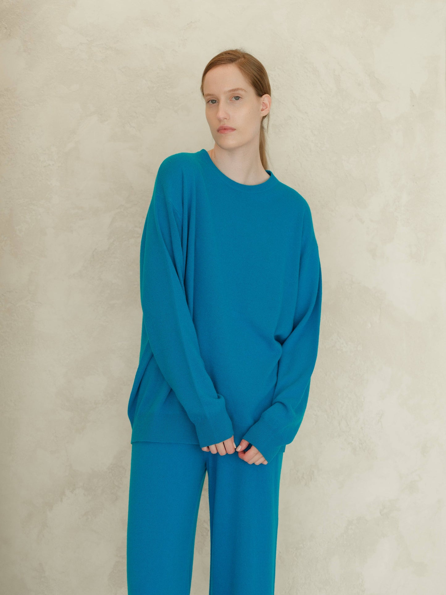 Maglione girocollo classico in misto cashmere