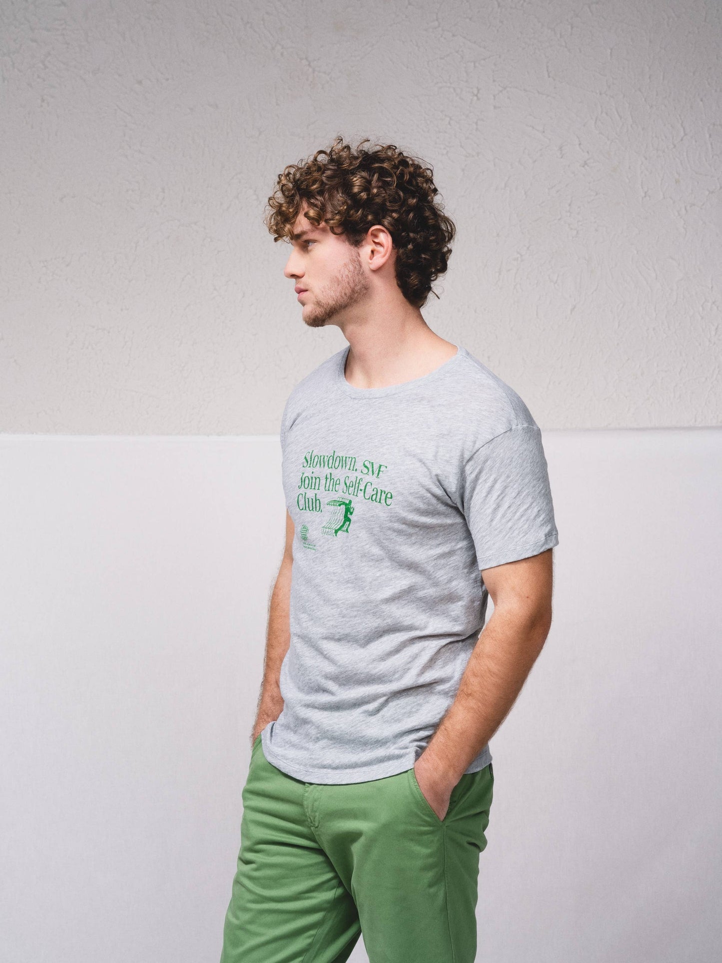 T-shirt in cotone con stampa messaggio