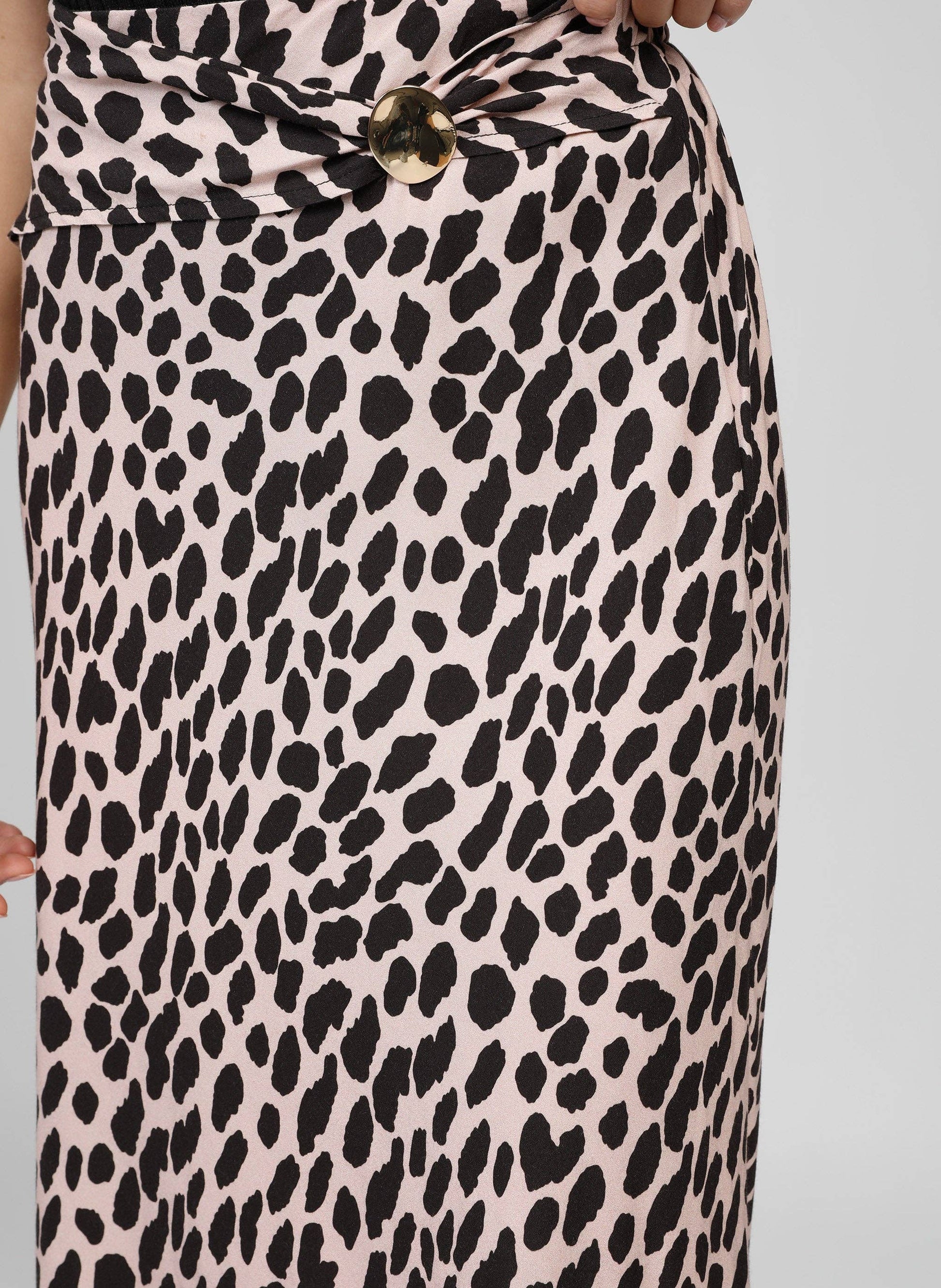Gonna lunga animalier beige con bottoni dorati