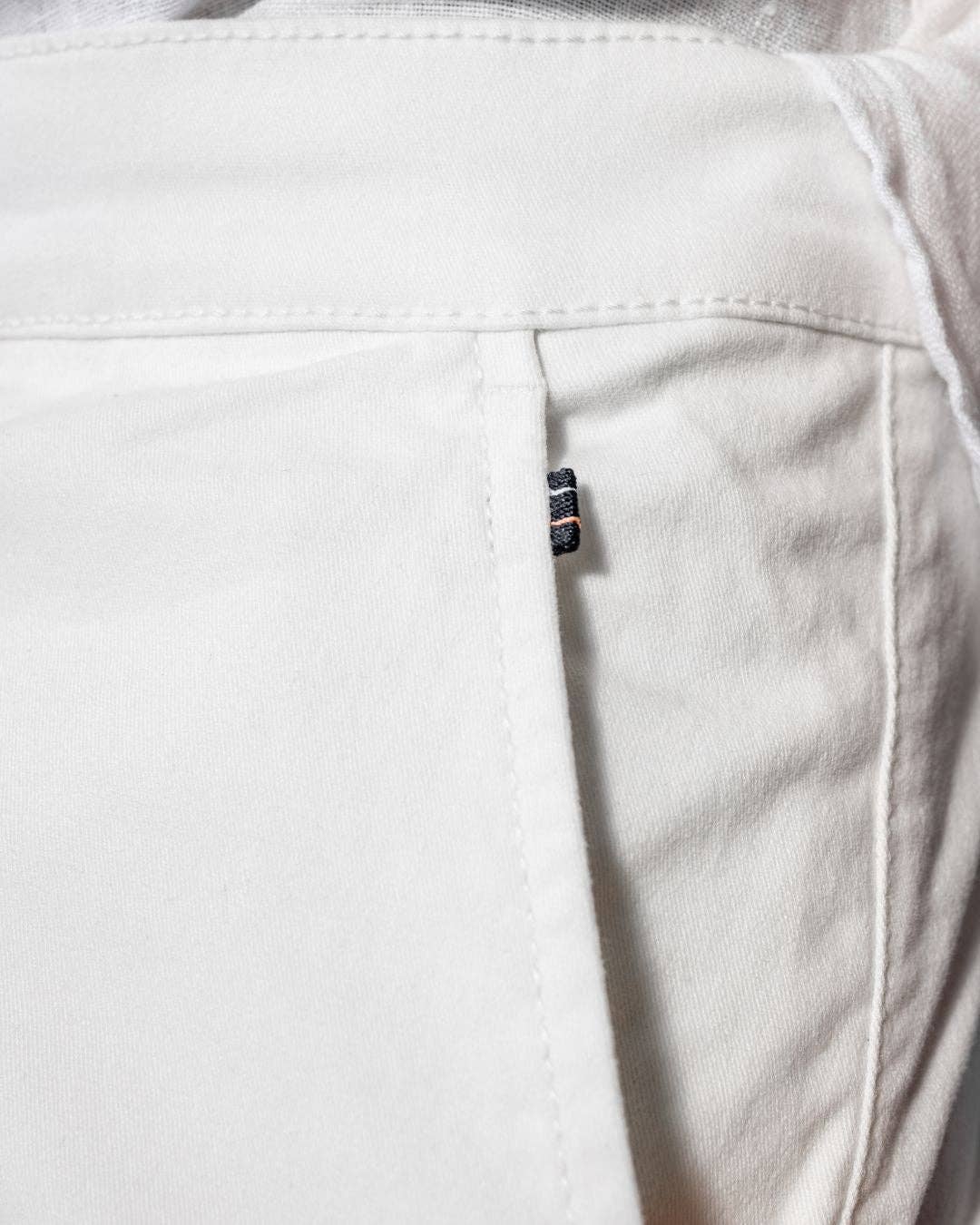 Pantaloncini elasticizzati color avorio