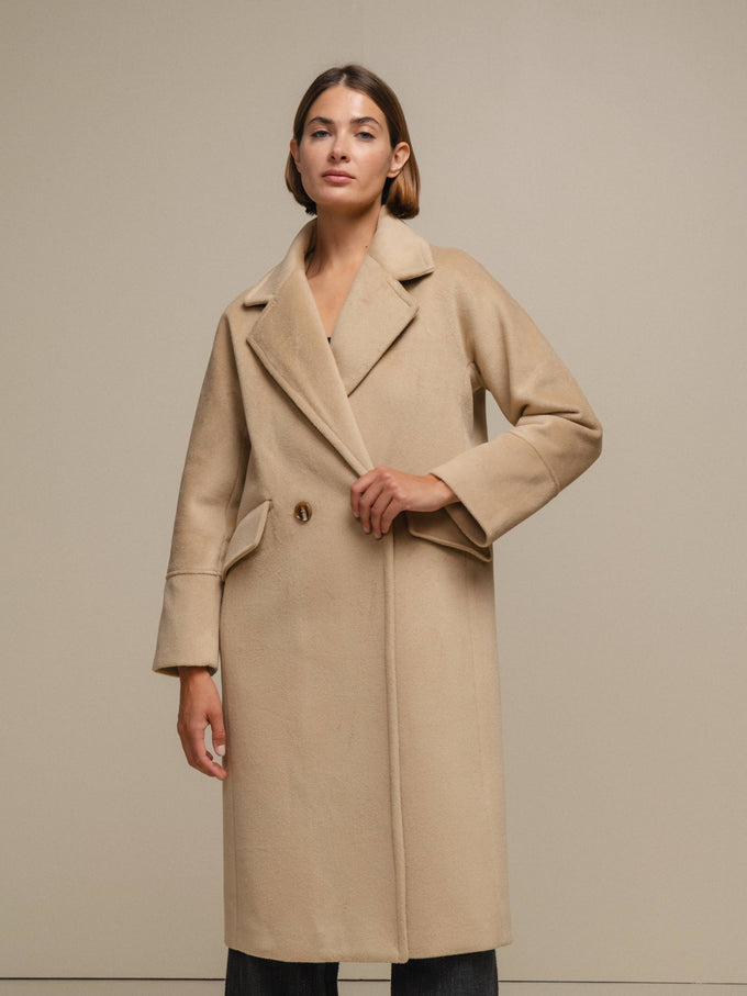 Cappotto doppiopetto color cammello da donna