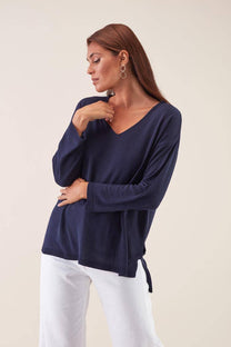 Top in viscosa con scollo a V
