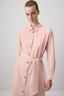 Abito camicia lungo rosa in popeline con cintura