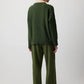 Maglione basic in maglia verde con colletto a contrasto