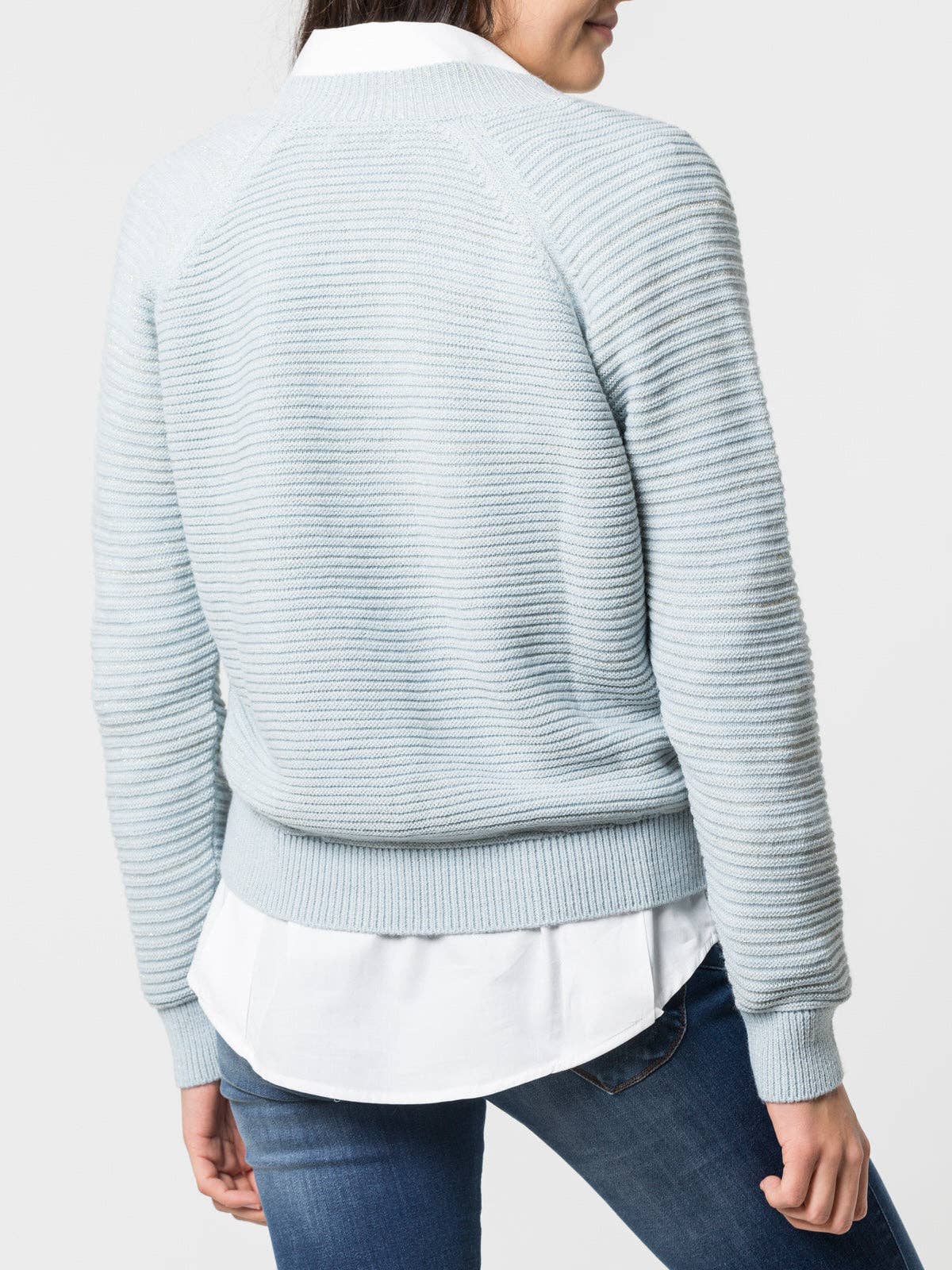 Maglione a costine con scollo a V