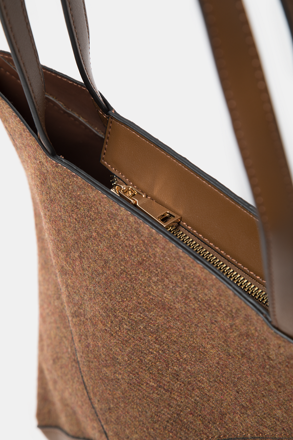 Borsa shopper in feltro con inserti effetto pelle