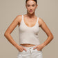 Top in maglia a coste con scollo a V