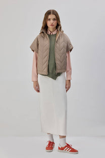 Gilet trapuntato imbottito color visone da donna