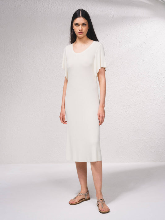 Abito midi in maglia a coste con maniche fluide