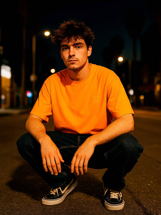 T-shirt unisex Puro Loco con ricamo Loco Monky senape