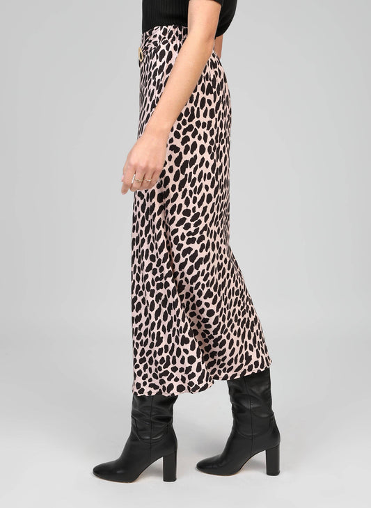 Gonna lunga animalier beige con bottoni dorati