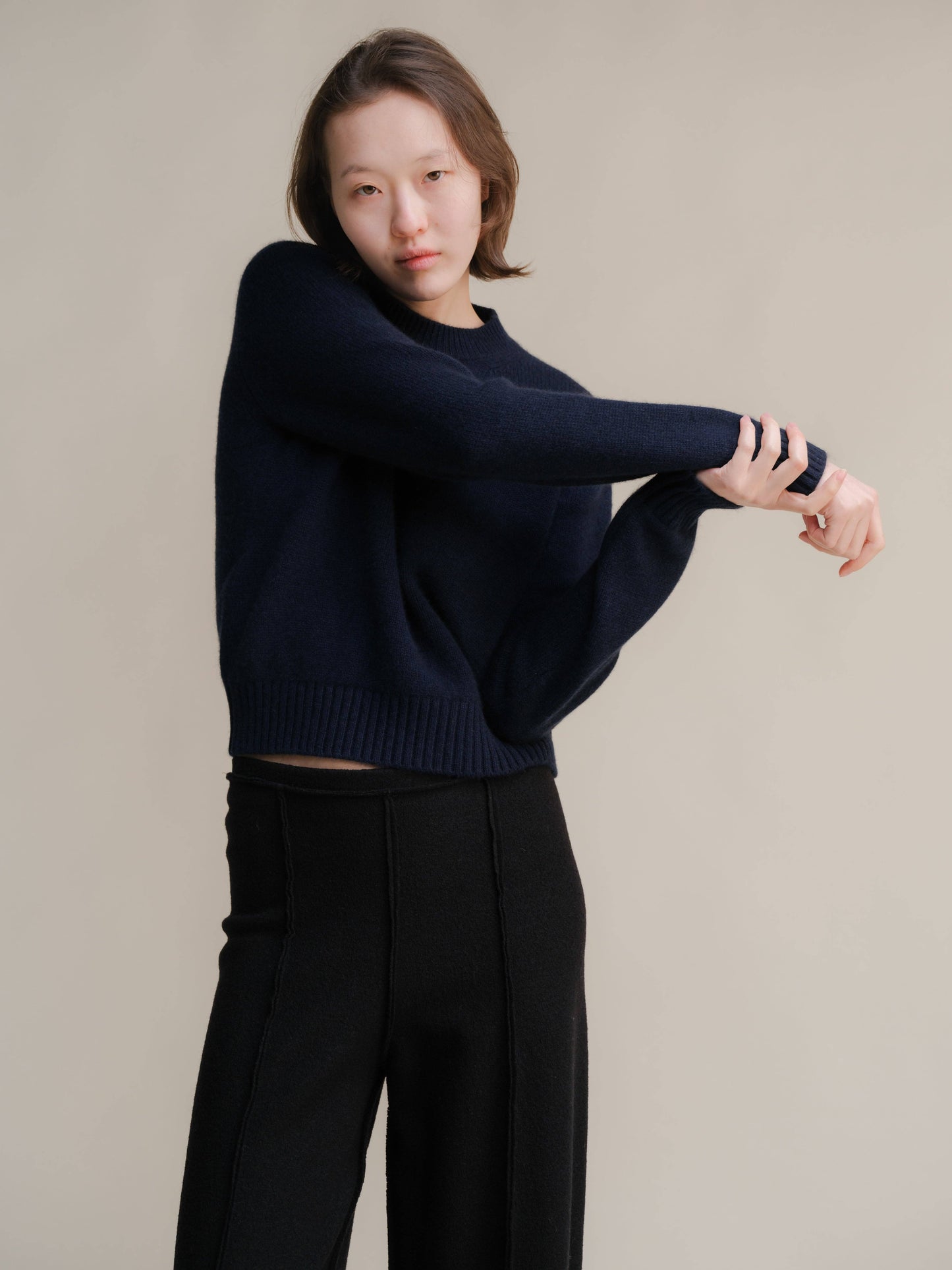 Maglione girocollo in puro cashmere