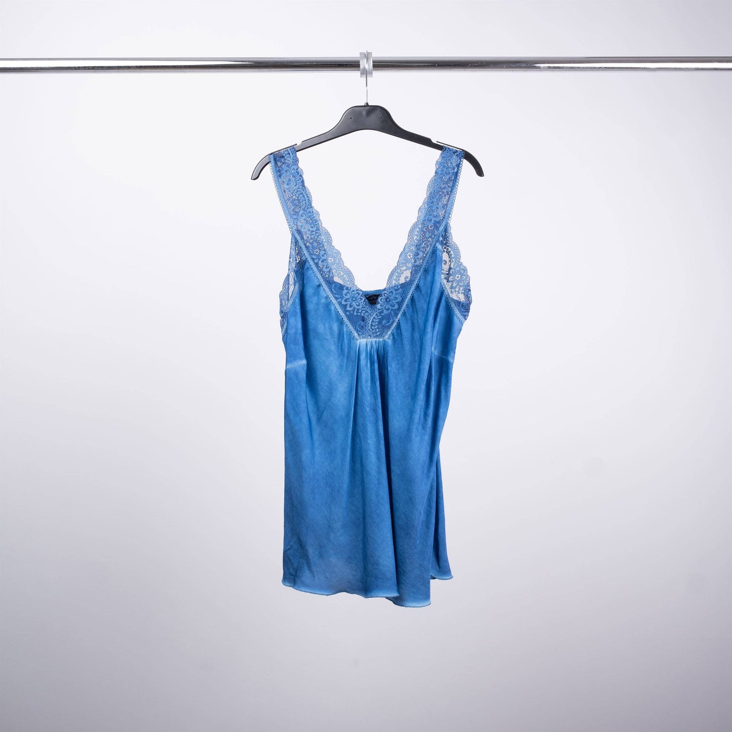 Top senza maniche con bordo in pizzo