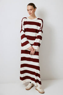 Abito in maglia a righe maxi oversize
