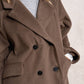 Cappotto midi doppiopetto con revers ampio