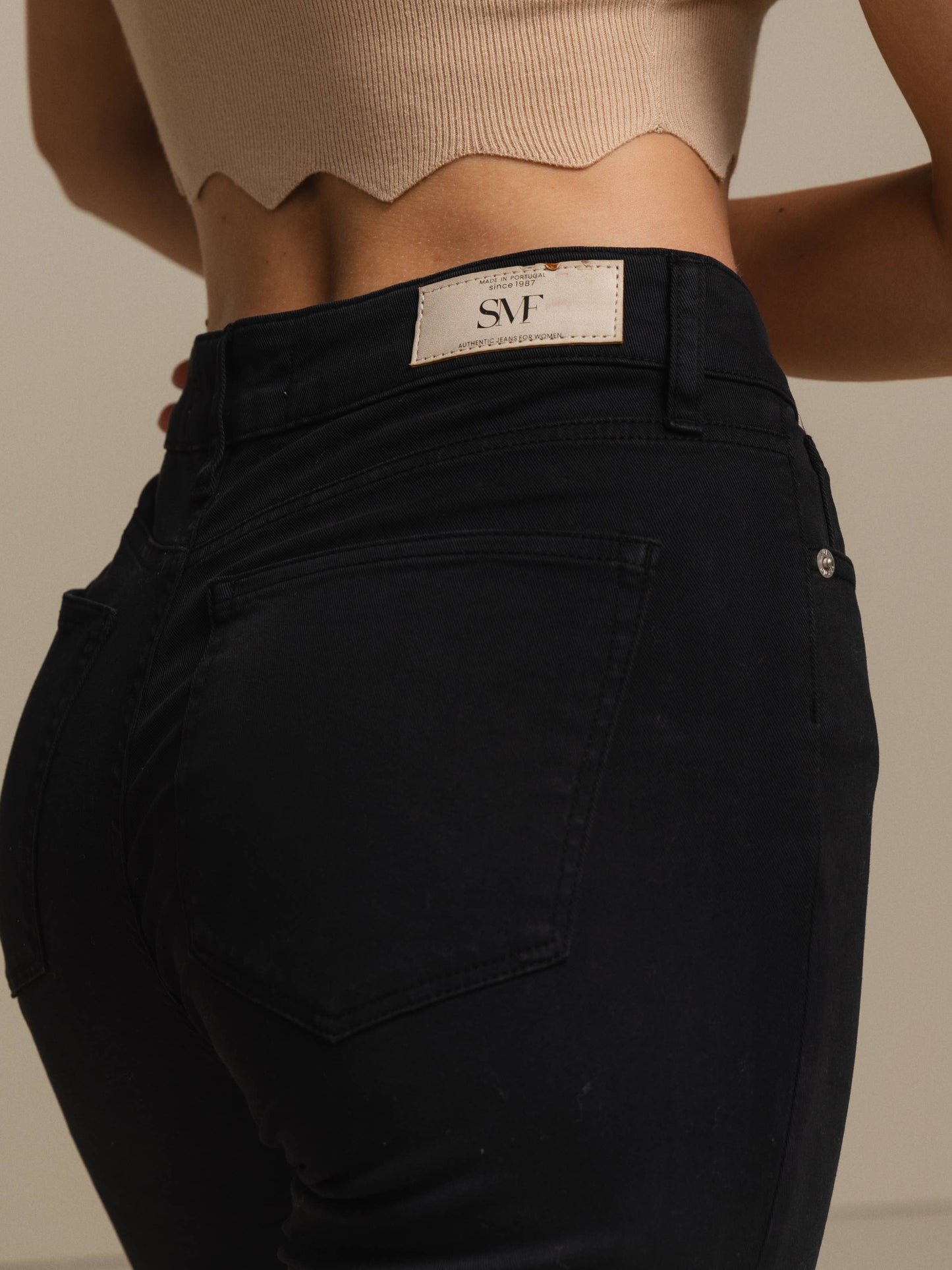 Pantaloni skinny in cotone stretch a vita alta