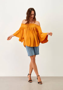 Blusa elasticizzata off-shoulder con maniche a volant