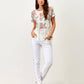 T-shirt in viscosa floreale con balza