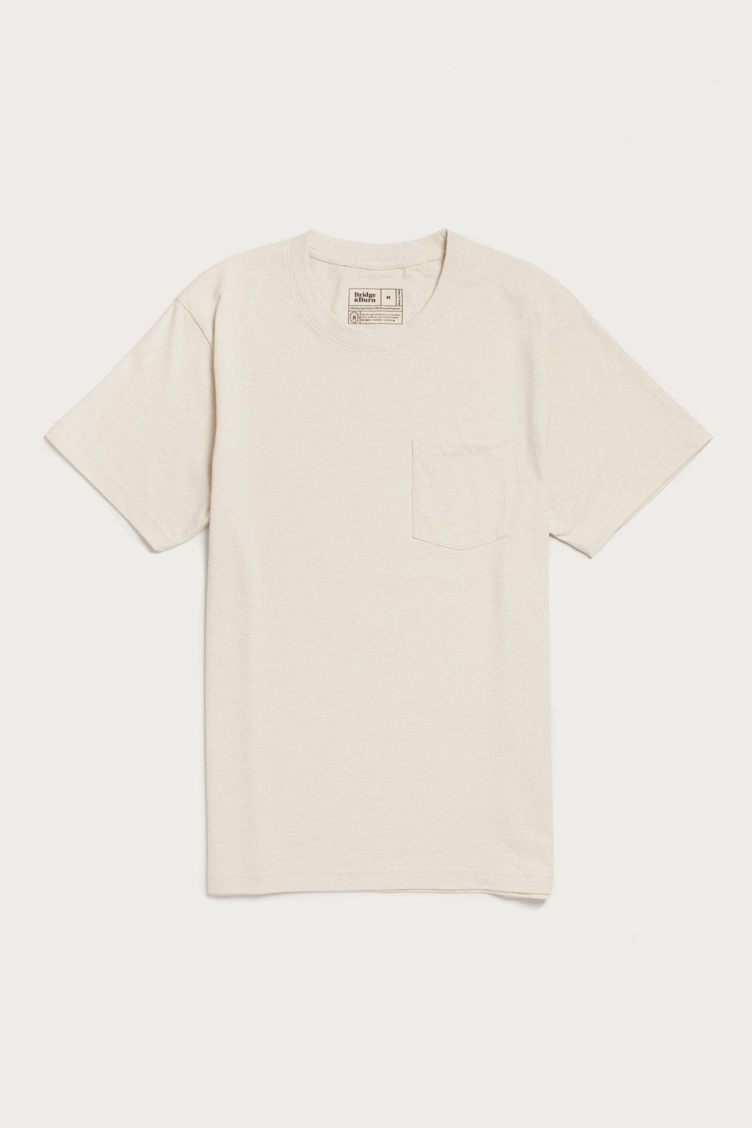 T-shirt con taschino in cotone riciclato avorio