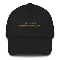 Cappello ricamato “The Groom Needs Champagne”
