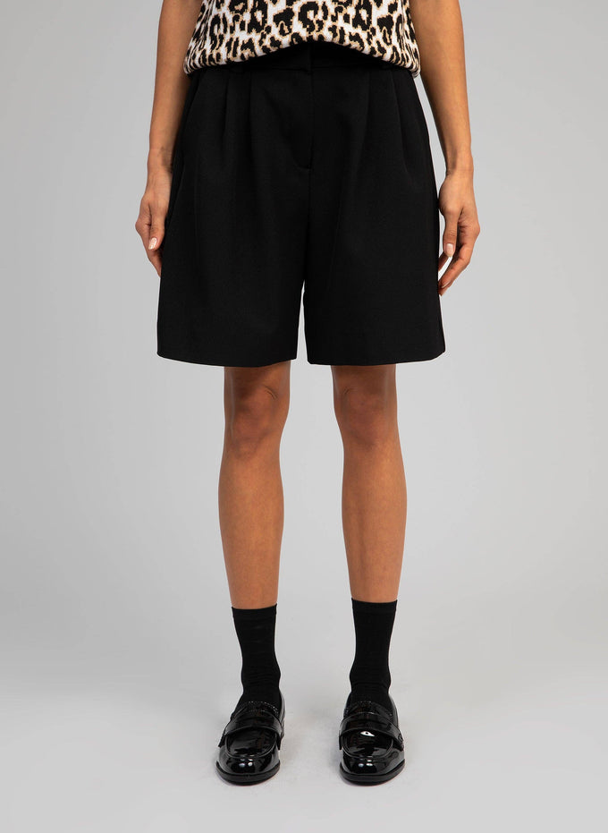 Short sartoriali neri a vita alta