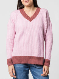 Maglione bicolore a coste con scollo a V