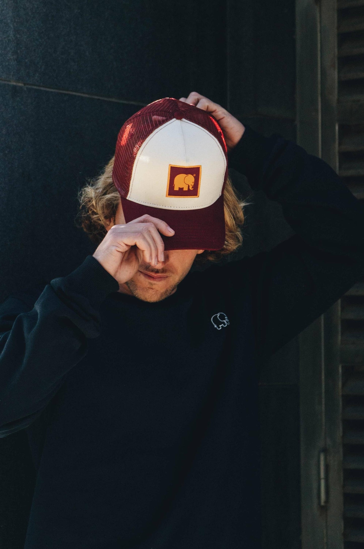 Cappellino trucker classico bordeaux