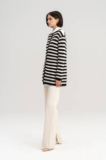 Cardigan lungo a righe con bottoni dorati